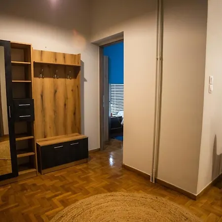 Appartamento Cozy 1-bedroom Renovated At The Center *