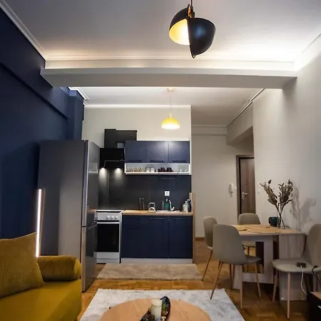 Cozy 1-bedroom Renovated At The Center